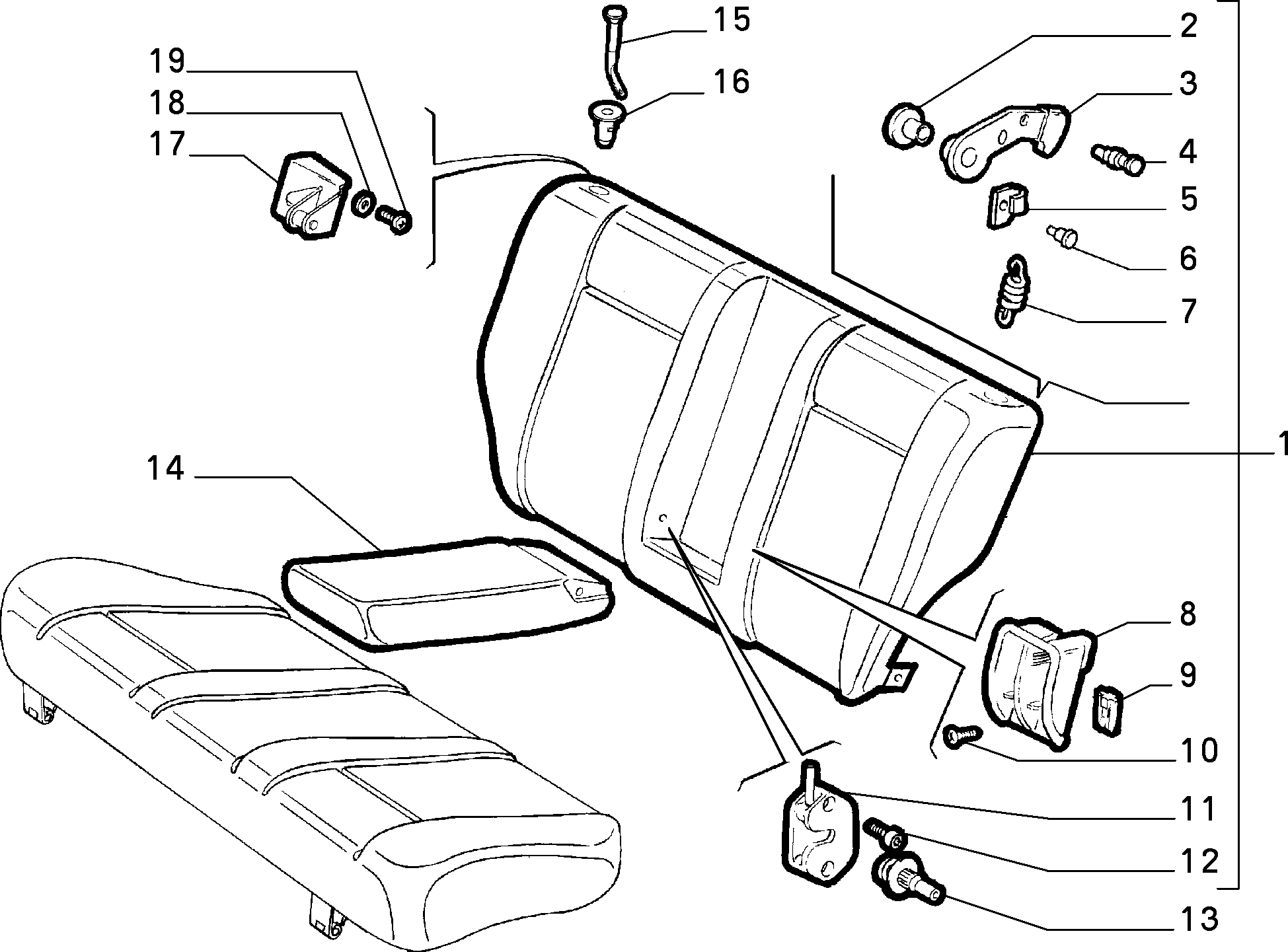 70613/01 REAR SEAT
